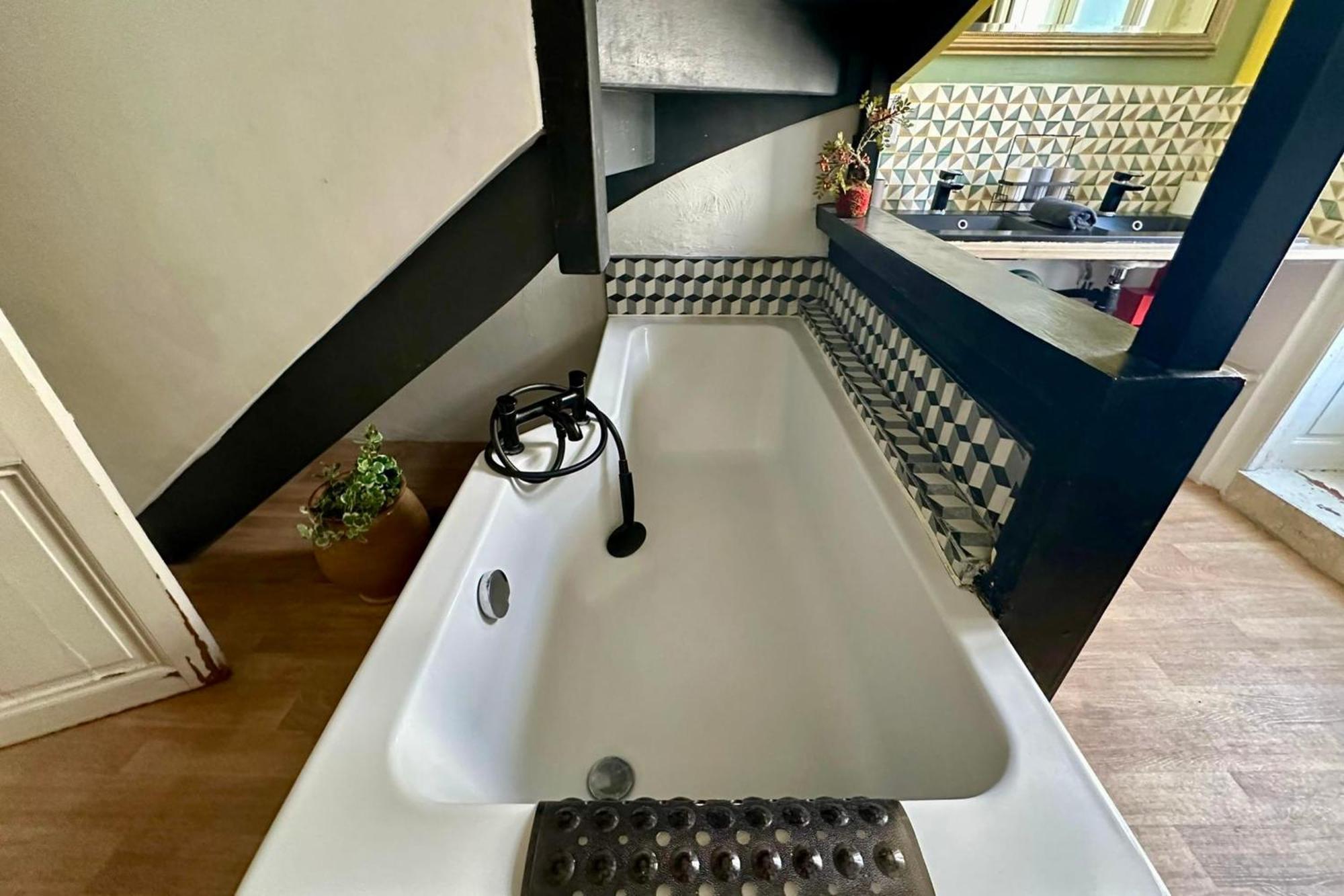 The Duplex- Air-Conditioned 3 Bedrooms In The Center Of Montpellier! Eksteriør bilde